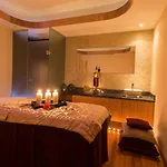Constantinou Bros Athena Royal Beach Hotel (Adults Only) 